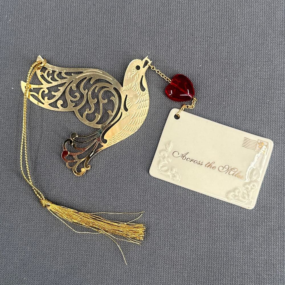 Lenox Across The Miles Christmas Ornament Gold Dove Red Heart Porcelain Tag Box